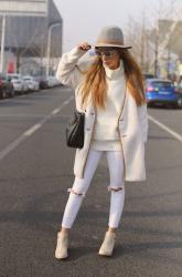 ALL WHITE WITH CHUNKY HEEL BOOTIES