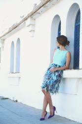 blue feathers cocktail dress