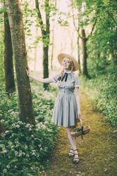 Outfit: Forest Forages & Wild Garlic Pesto Recipe