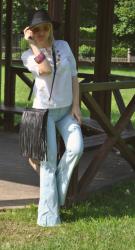 OUTFIT: FLARE JEANS - COME ABBINARE I JEANS A ZAMPA -