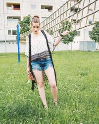 OUTFIT: Denim, Off-Shoulder & Platform Wedges