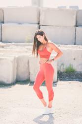 Weekly Workout Routine: Mesh Capri Leggings