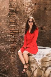 Red dress at the Colosseum – Elodie in Paris