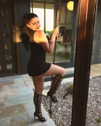 Woman Crush Wednesday: Ariel Winter