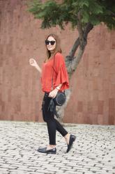 Blusa naranja y choker de Zaful