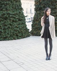 [FESTIVE LOOK] glitter sparkly tights at Place Vendôme