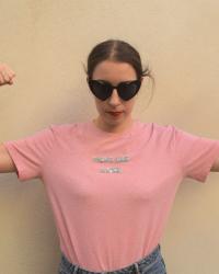 DIY – Tee-shirt brodé « Fight like a girl »