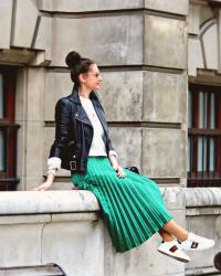 GREEN Pleats