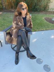 Stylish Monday: Chic & Cozy Coats