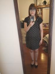 Outfit propio: Peto vestido polka dots.