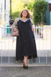 Dekonstruiertes Trenchcoat Kleid 