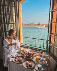 Luxury in Venice: Hilton Molino Stucky Venice