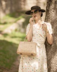 Elegante Sommeroutfits: Stilvoll und chic durch die warme Jahreszeit