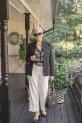 Why Black and White is a Chic Color Combination