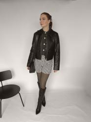 HOUNDSTOOTH & LEATHER: A TIMELESS COMBINATION