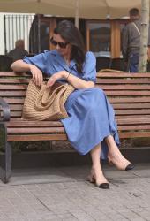 Sukienka plus trencz