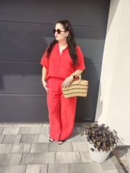 Letni komplet - czerwone spodnie i koszula w stylizacji