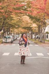 Reprendre le fil : couture, spontanéité et look d’automne