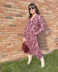 Styling my Lighthouse Clothing Dress - Chic & Stylish Linkup.