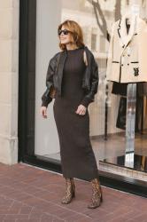 SWEATER DRESS AND BOMBER JACKET- EASY TRAVEL PIECES