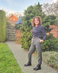 Daring Duos: Styling Aubergine and Red