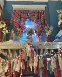 A Very Raggy Christmas & Spread The Kindness Link Up On the Edge #784