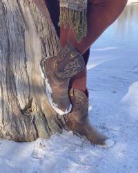 Styling My New Work Boots & Spread The Kindness Link Up On the Edge #786